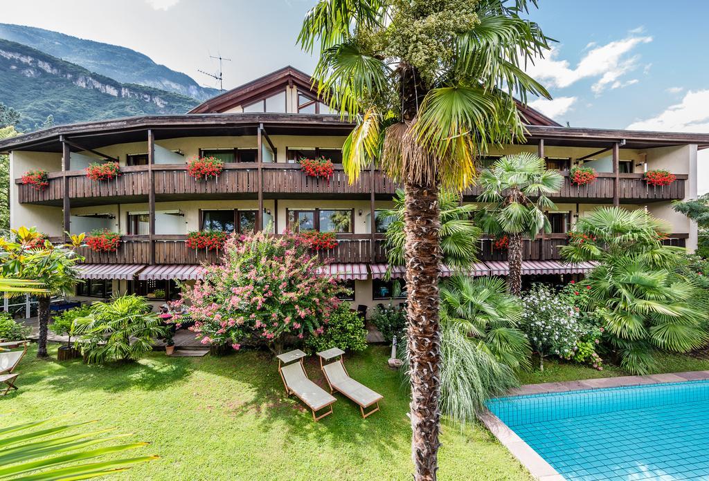 Hotel Arndt Tramin an der Weinstraße Exterior foto